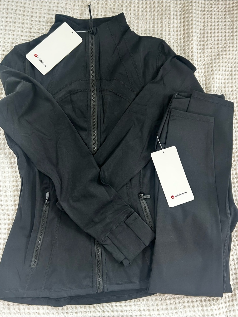lululemon athletica Black Utility Zip Jacket and leggings set size 8
